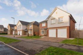 5 Bedroom Detached h...